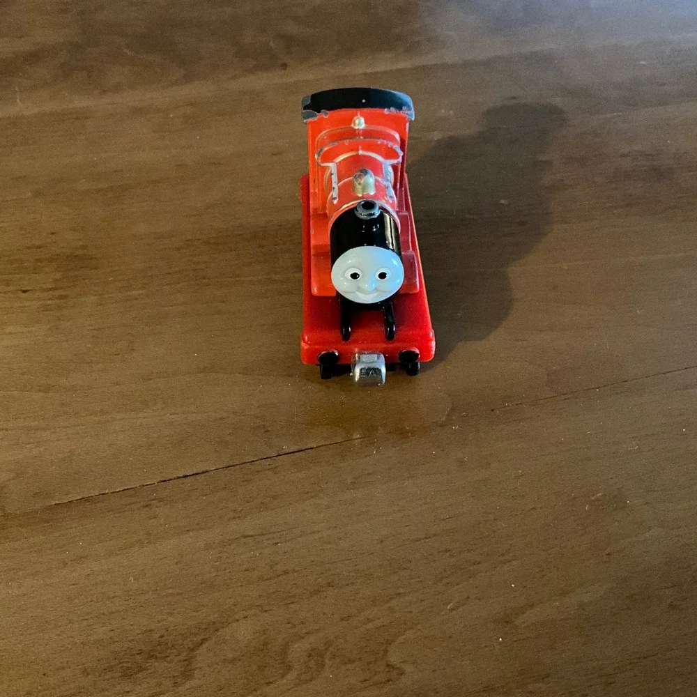 Thomas‎ and Friends Train James & Train Carriages Lot Toy Trains